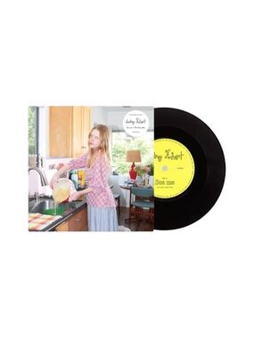 Audrey Hobert Sue Me / Bowling Alley UO Exclusive 7in Single Limited 2k